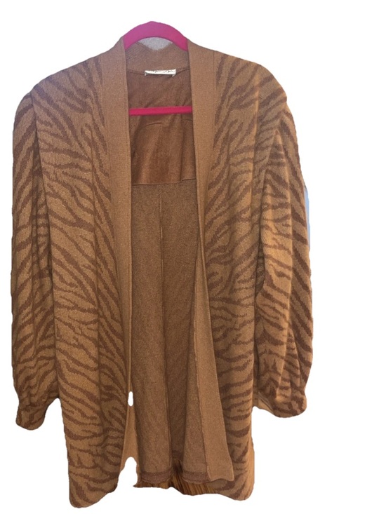 St. John Sweaters - Camel colored Tiger Stripe Open Cardigan vintage St. John small